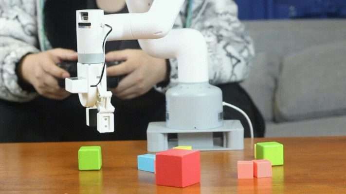 Robot colaborativo de 6 ejes MyCobot 280 todo en uno 6 DOF AGV kit de inteligencia de visión con pinza adaptable Elephant Robotics
